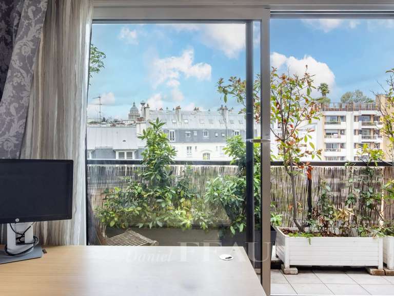 Appartement Paris 5e - 2 chambres - 134m²
