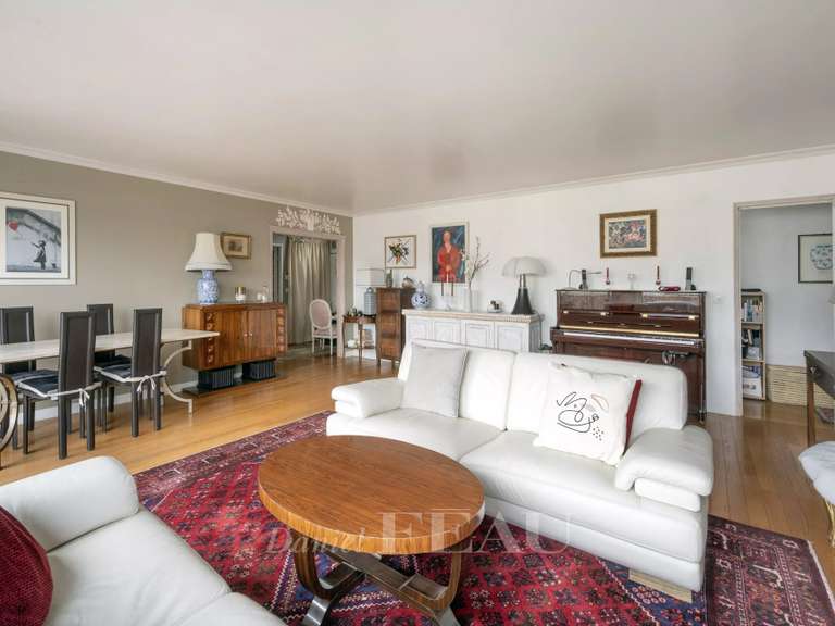 Appartement Paris 5e - 2 chambres - 134m²