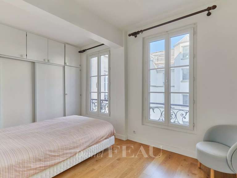 Appartement Paris 5e - 2 chambres - 65m²