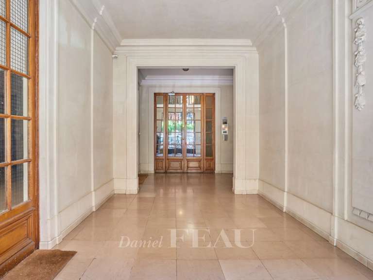 Appartement Paris 5e - 3 chambres - 184m²