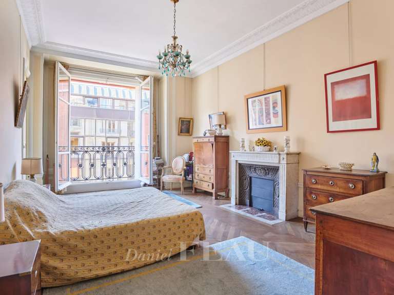 Appartement Paris 5e - 3 chambres - 184m²