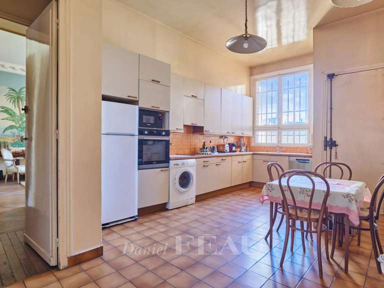 Appartement Paris 5e - 3 chambres - 184m²