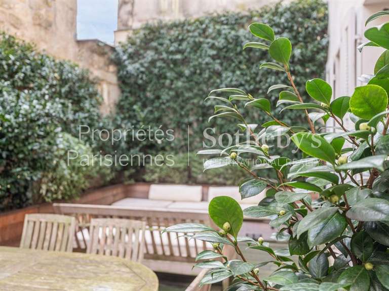 Appartement Paris 5e - 3 chambres - 135m²
