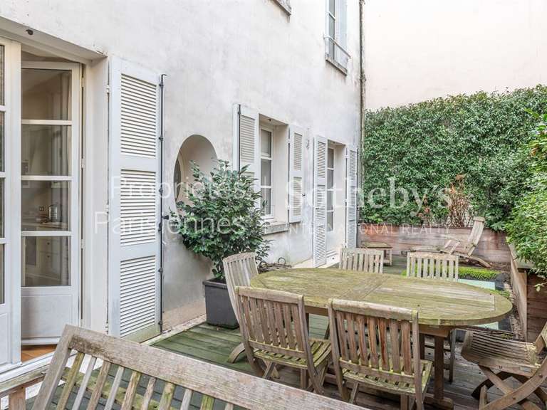 Appartement Paris 5e - 3 chambres - 135m²