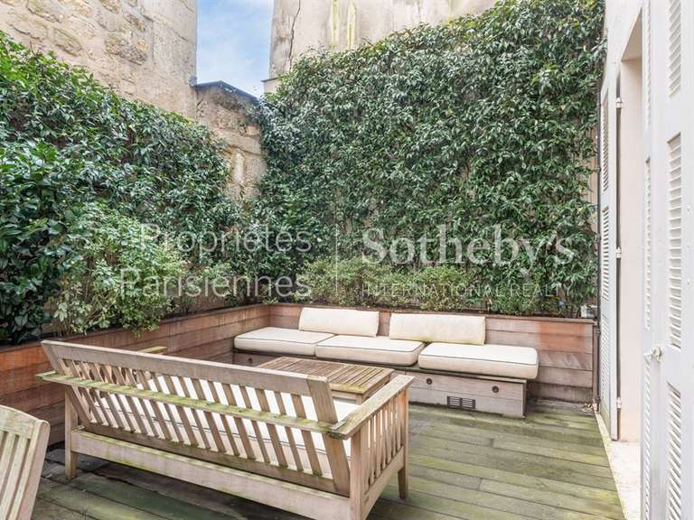 Appartement Paris 5e - 3 chambres - 135m²