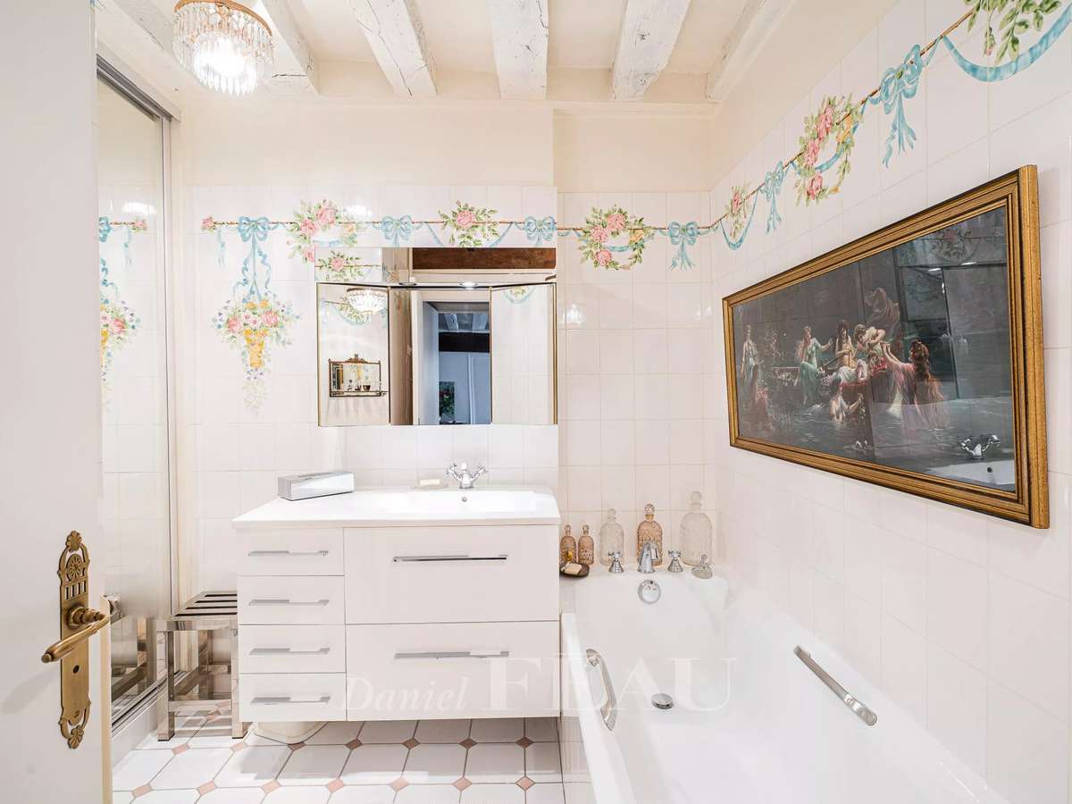 Apartment Paris 5e