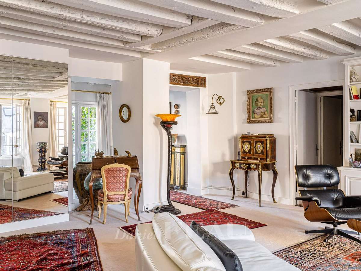 Apartment Paris 5e