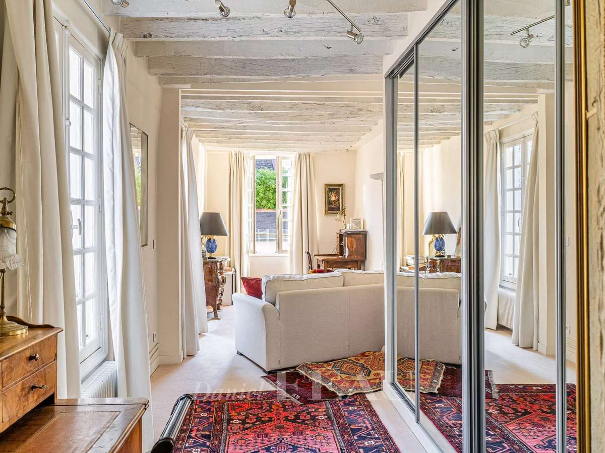 Apartment Paris 5e