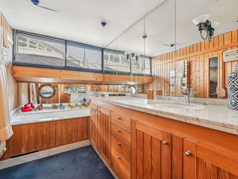 Property Paris 5e - 4 bedrooms - 210m²