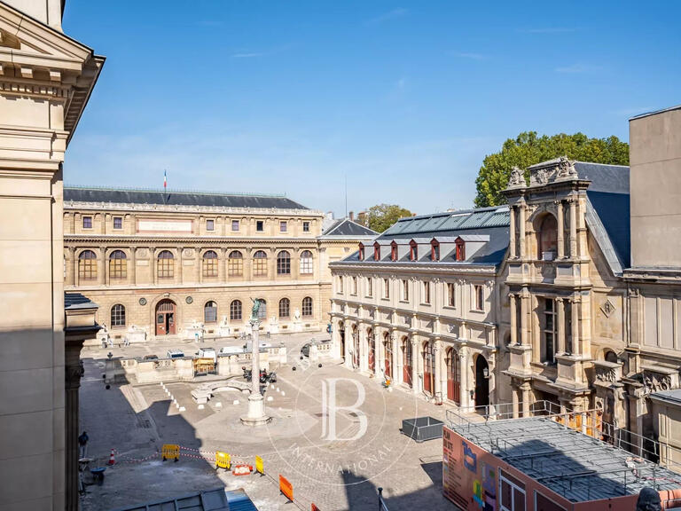 Sale Apartment Paris 6e - 3 bedrooms