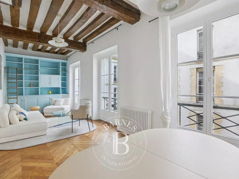 Sale Apartment Paris 6e - 2 bedrooms