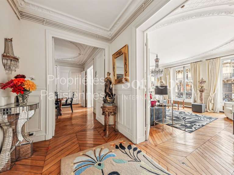Apartment Paris 6e - 3 bedrooms - 139m²