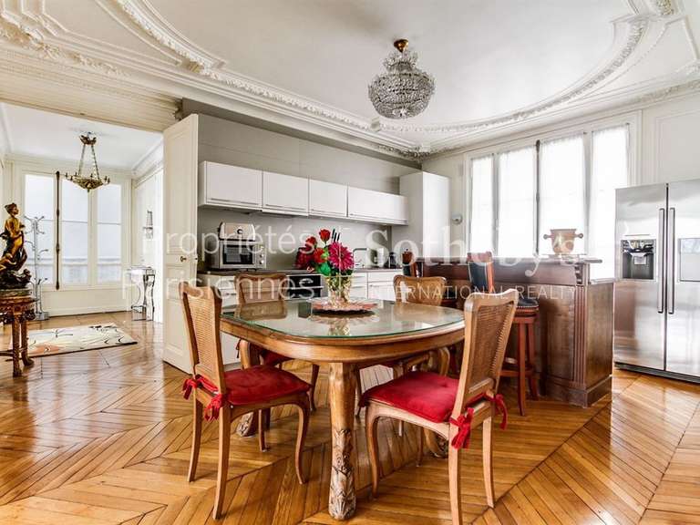 Apartment Paris 6e - 3 bedrooms - 139m²