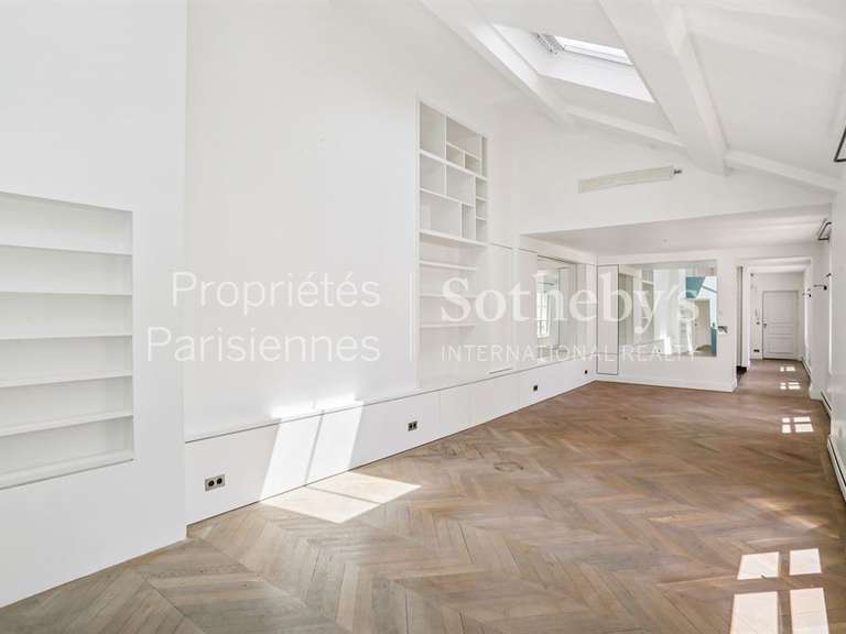 Appartement Paris 6e - 2 chambres - 124m²