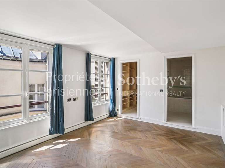Appartement Paris 6e - 2 chambres - 124m²