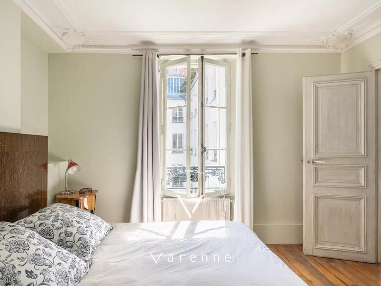 Appartement Paris 6e - 2 chambres - 68m²