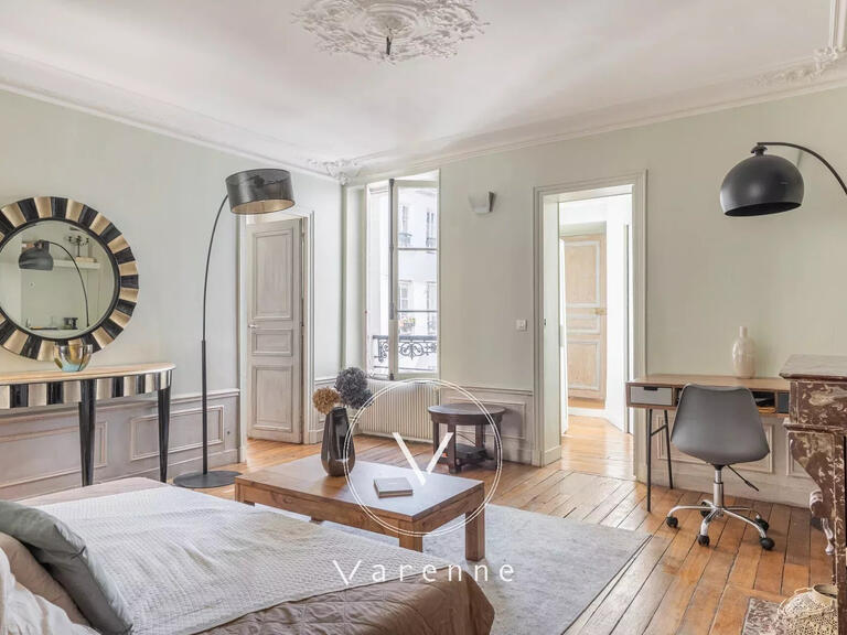 Appartement Paris 6e - 2 chambres - 68m²