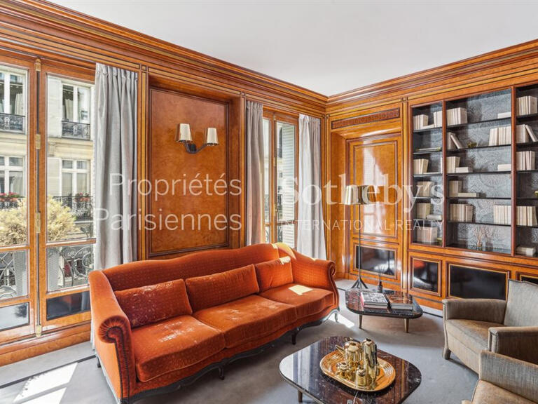 Appartement Paris 6e - 2 chambres - 167m²