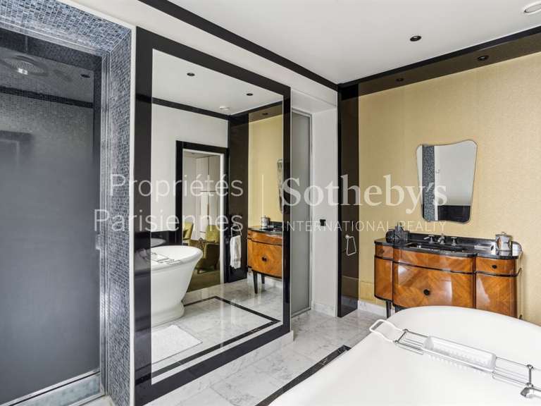 Apartment Paris 6e - 2 bedrooms - 167m²