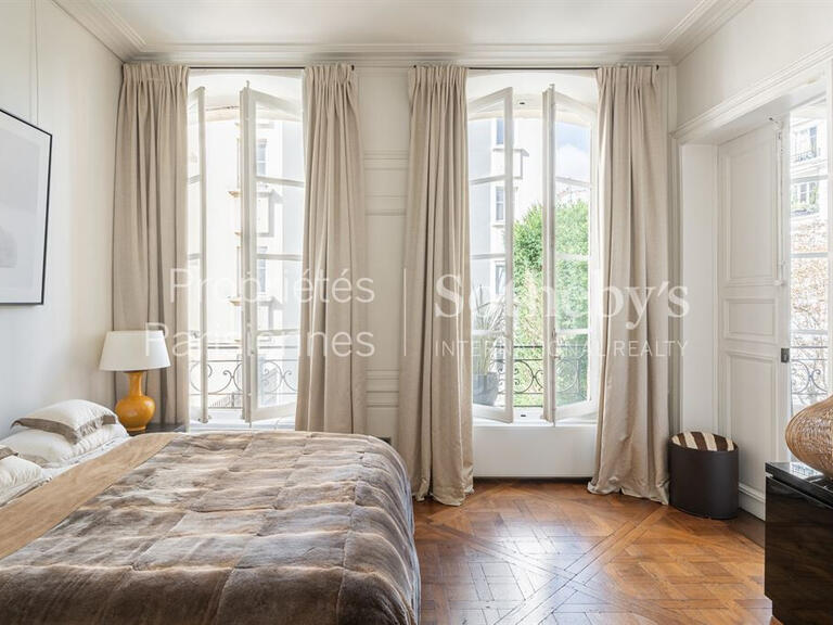 Appartement Paris 6e - 3 chambres - 186m²