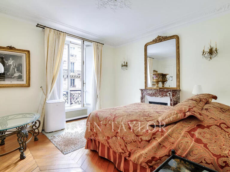 Appartement Paris 6e - 3 chambres - 139m²