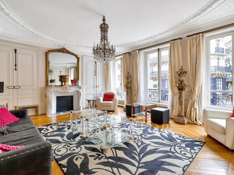 Appartement Paris 6e - 3 chambres - 139m²