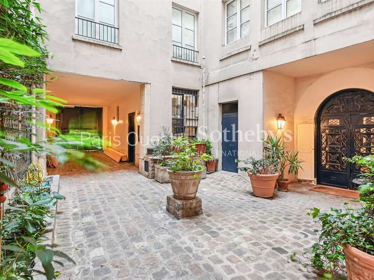 Apartment Paris 6e - 2 bedrooms - 145m²