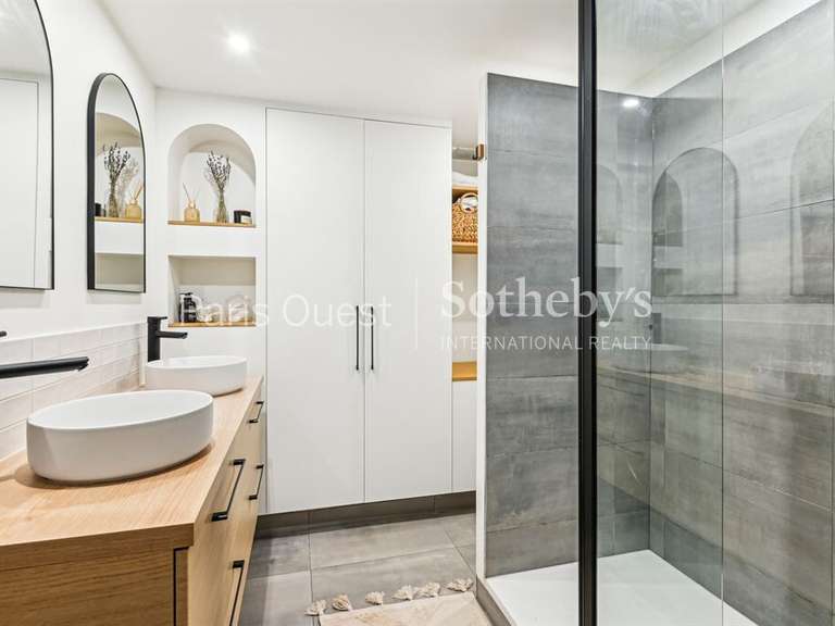 Apartment Paris 6e - 2 bedrooms - 145m²
