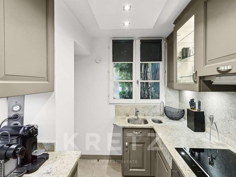 Apartment Paris 6e - 2 bedrooms - 100m²