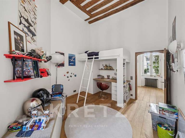 Appartement Paris 6e - 3 chambres - 134m²