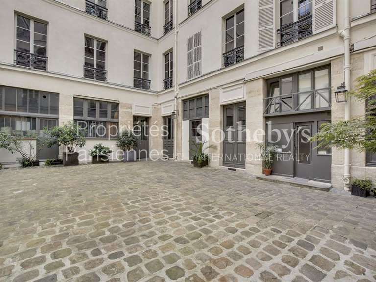 Apartment Paris 6e - 2 bedrooms - 140m²