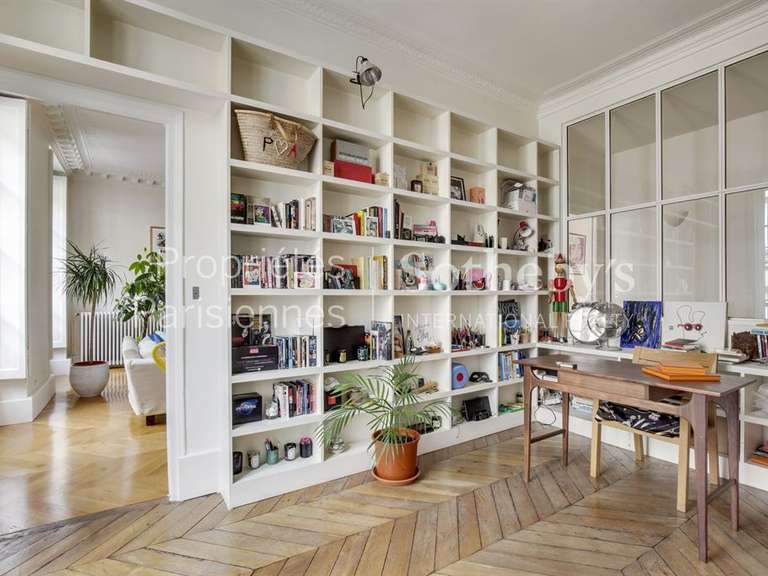 Apartment Paris 6e - 2 bedrooms - 140m²
