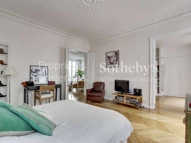 Apartment Paris 6e - 2 bedrooms - 140m²