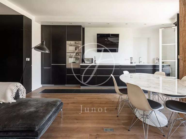 Apartment Paris 6e - 2 bedrooms - 73m²