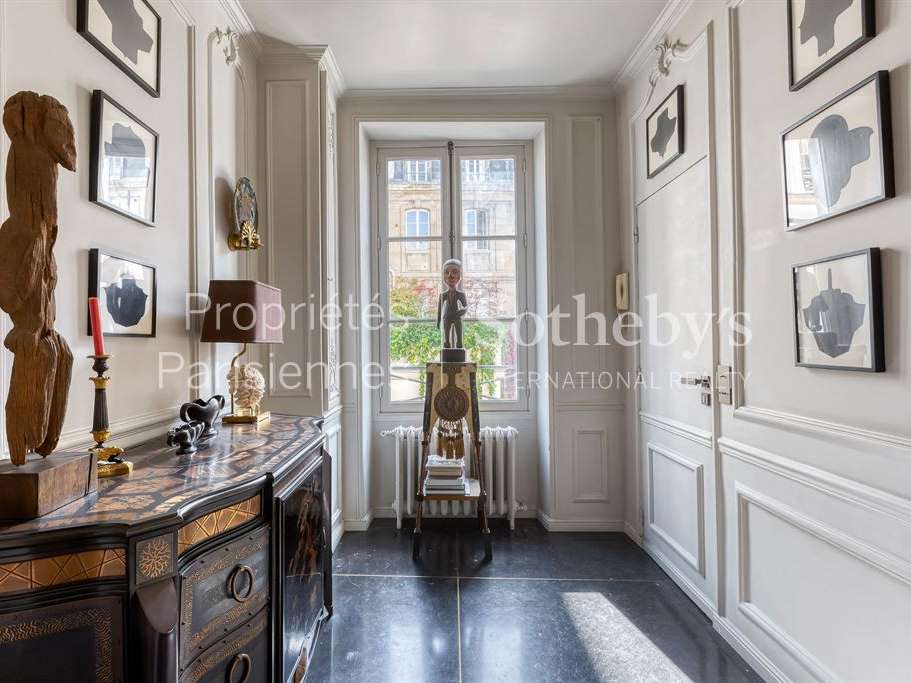 Apartment Paris 6e