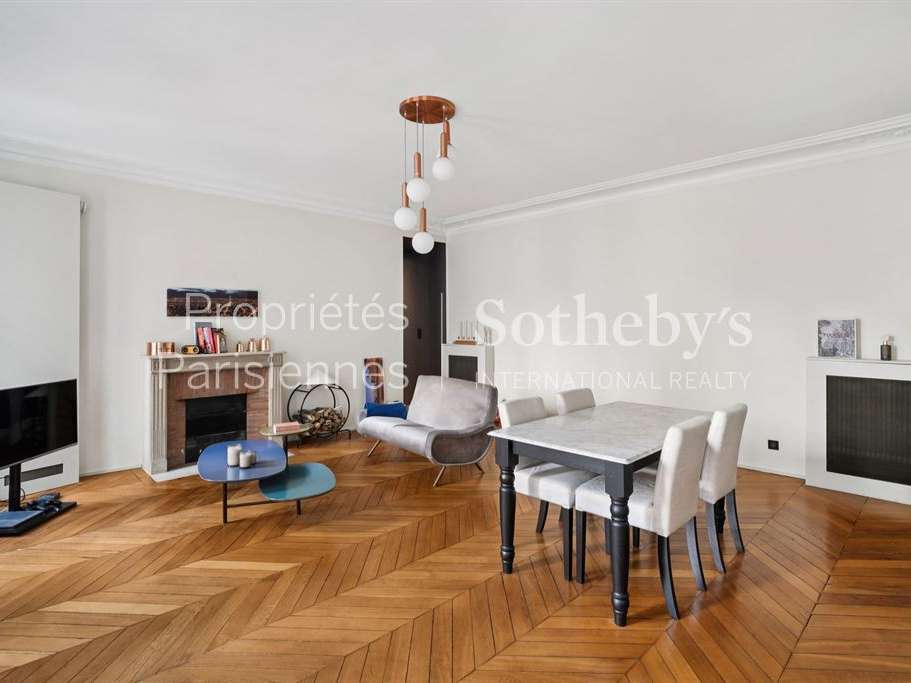 Apartment Paris 6e