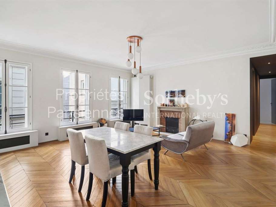 Apartment Paris 6e