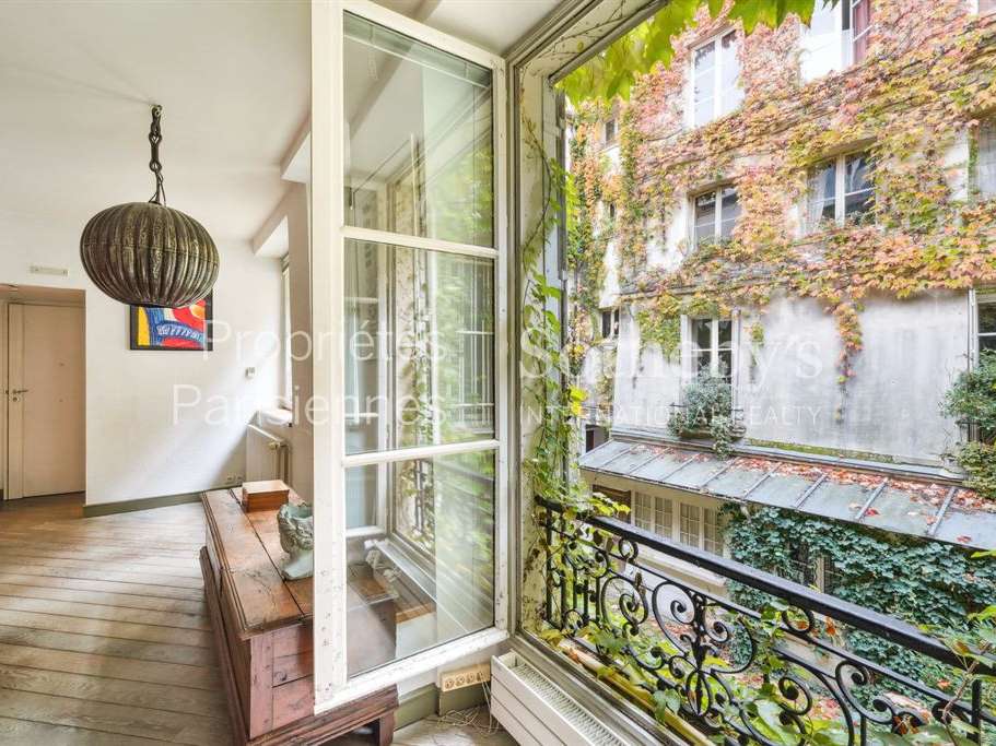Apartment Paris 6e