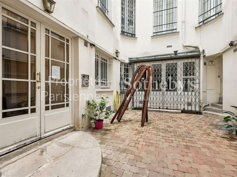 Apartment Paris 6e - 161m²