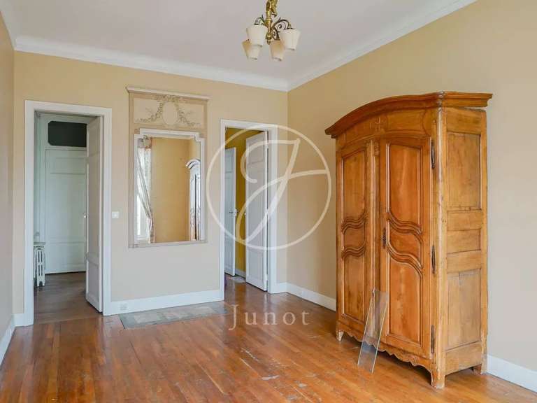 Appartement Paris 6e - 4 chambres - 175m²