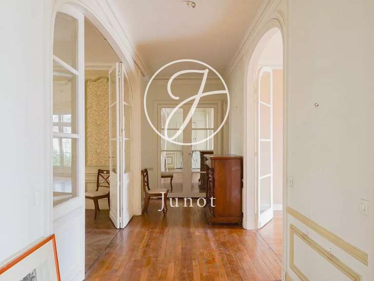 Appartement Paris 6e - 4 chambres - 175m²