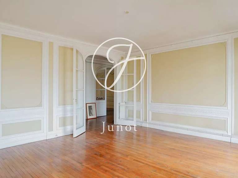 Appartement Paris 6e - 4 chambres - 175m²