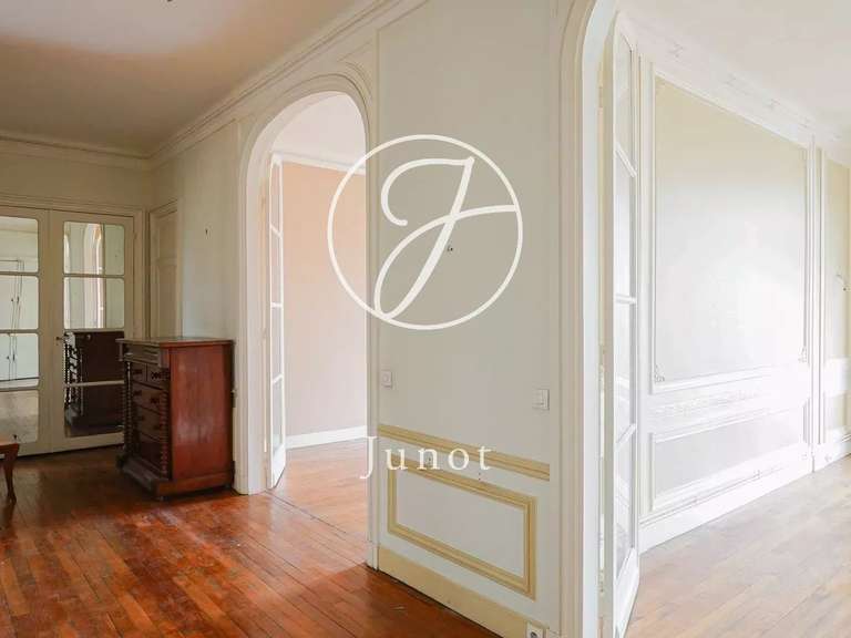 Appartement Paris 6e - 4 chambres - 175m²