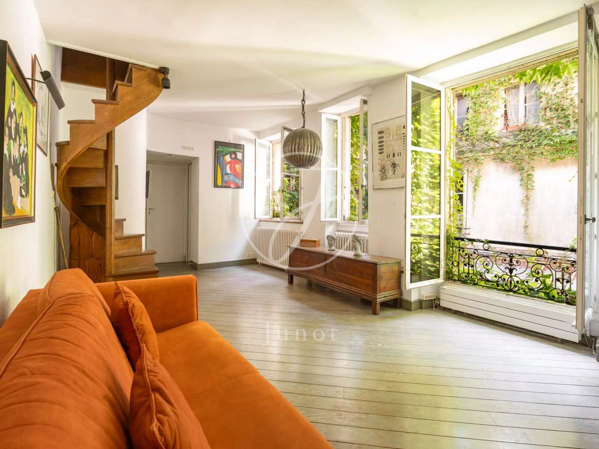 Apartment Paris 6e