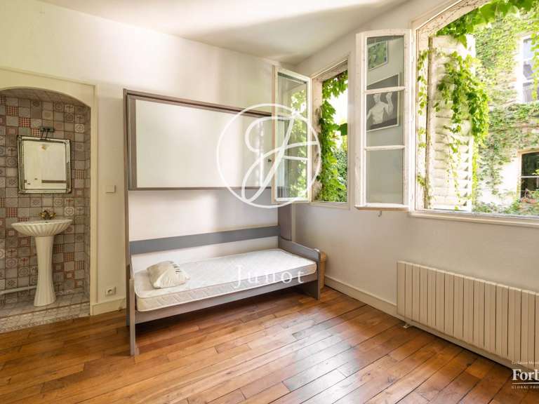 Appartement Paris 6e - 2 chambres - 68m²