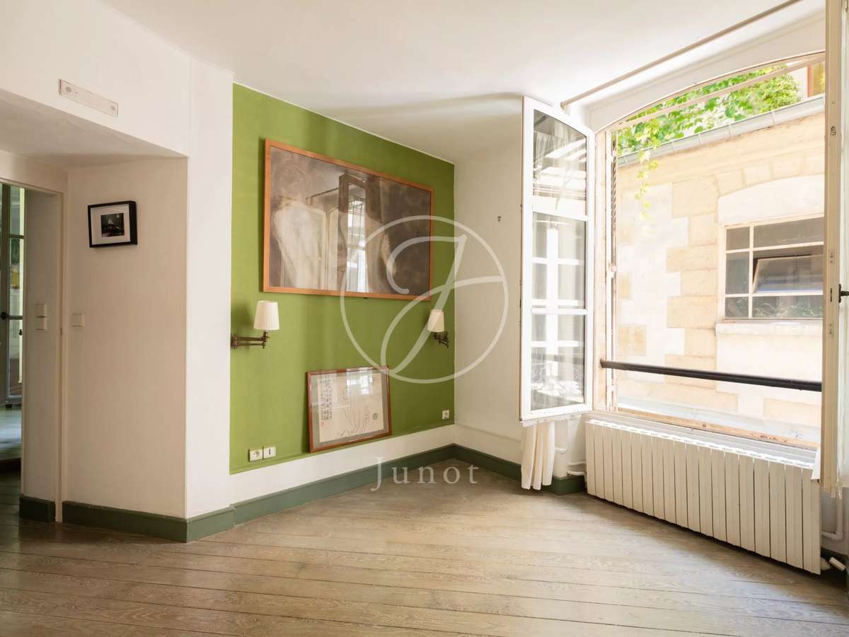 Apartment Paris 6e