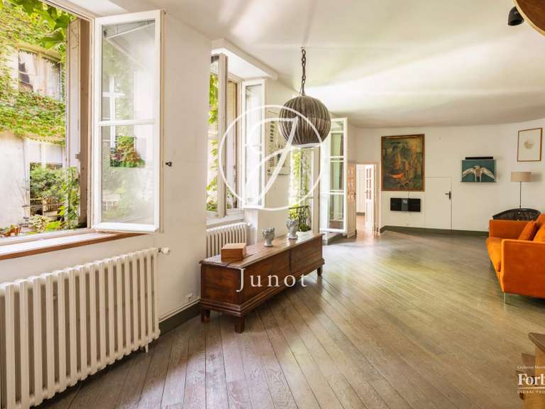 Appartement Paris 6e - 2 chambres - 68m²