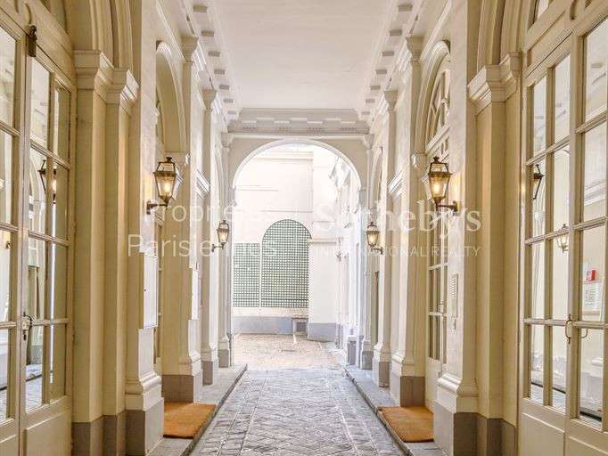 Appartement Paris 6e - 2 chambres - 181m²