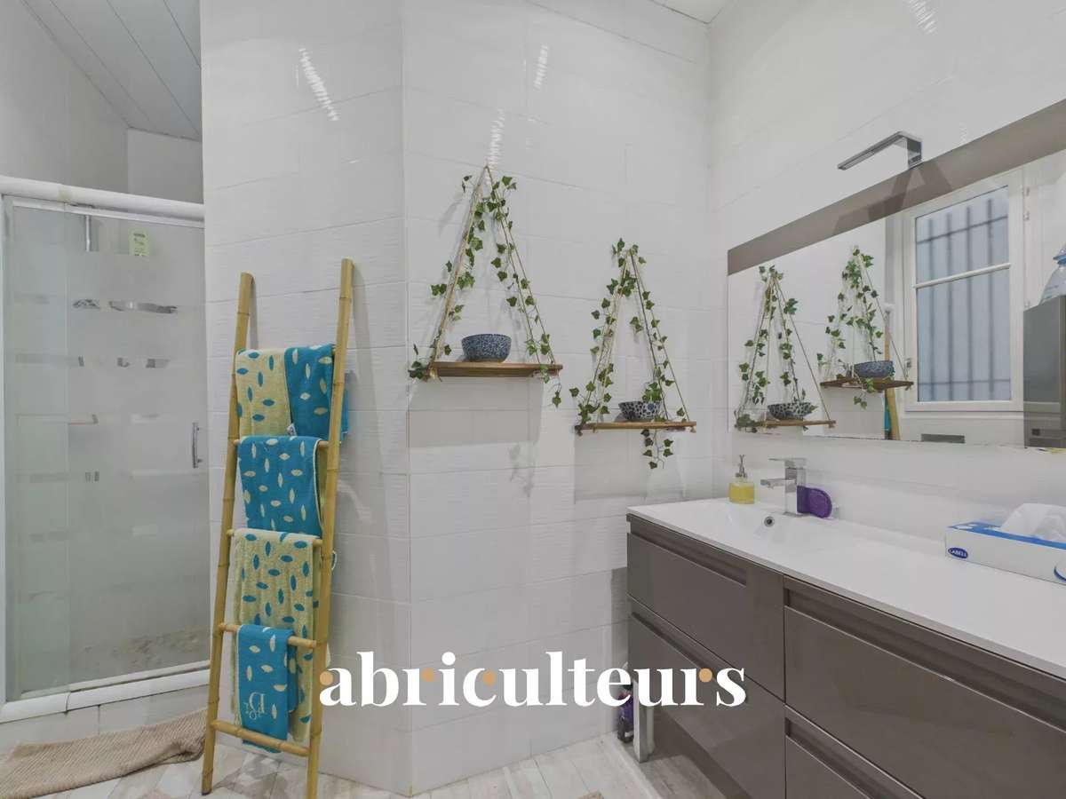 Apartment Paris 6e