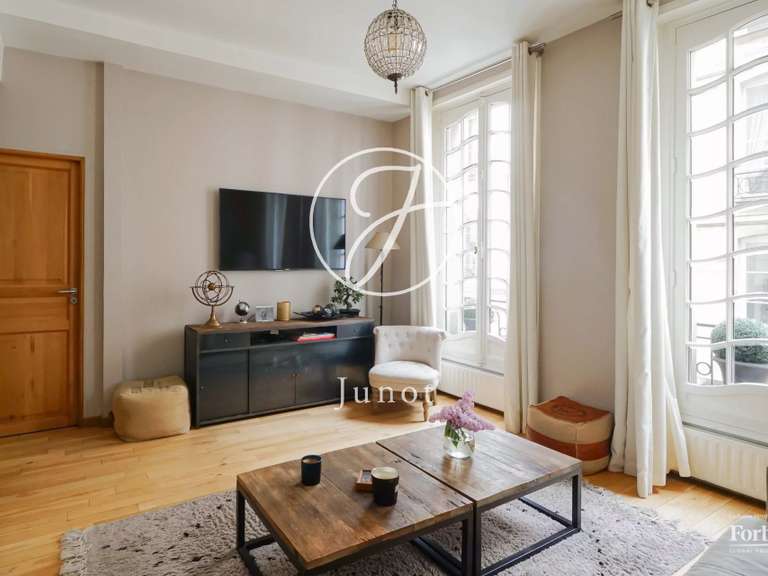 Appartement Paris 6e - 2 chambres - 59m²